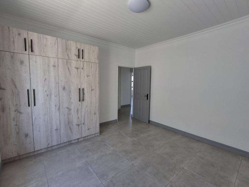 2 Bedroom Property for Sale in Britannia Bay Western Cape